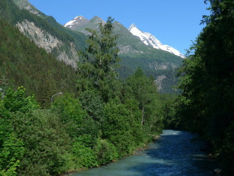 Grossglockner vom gruenen Tal